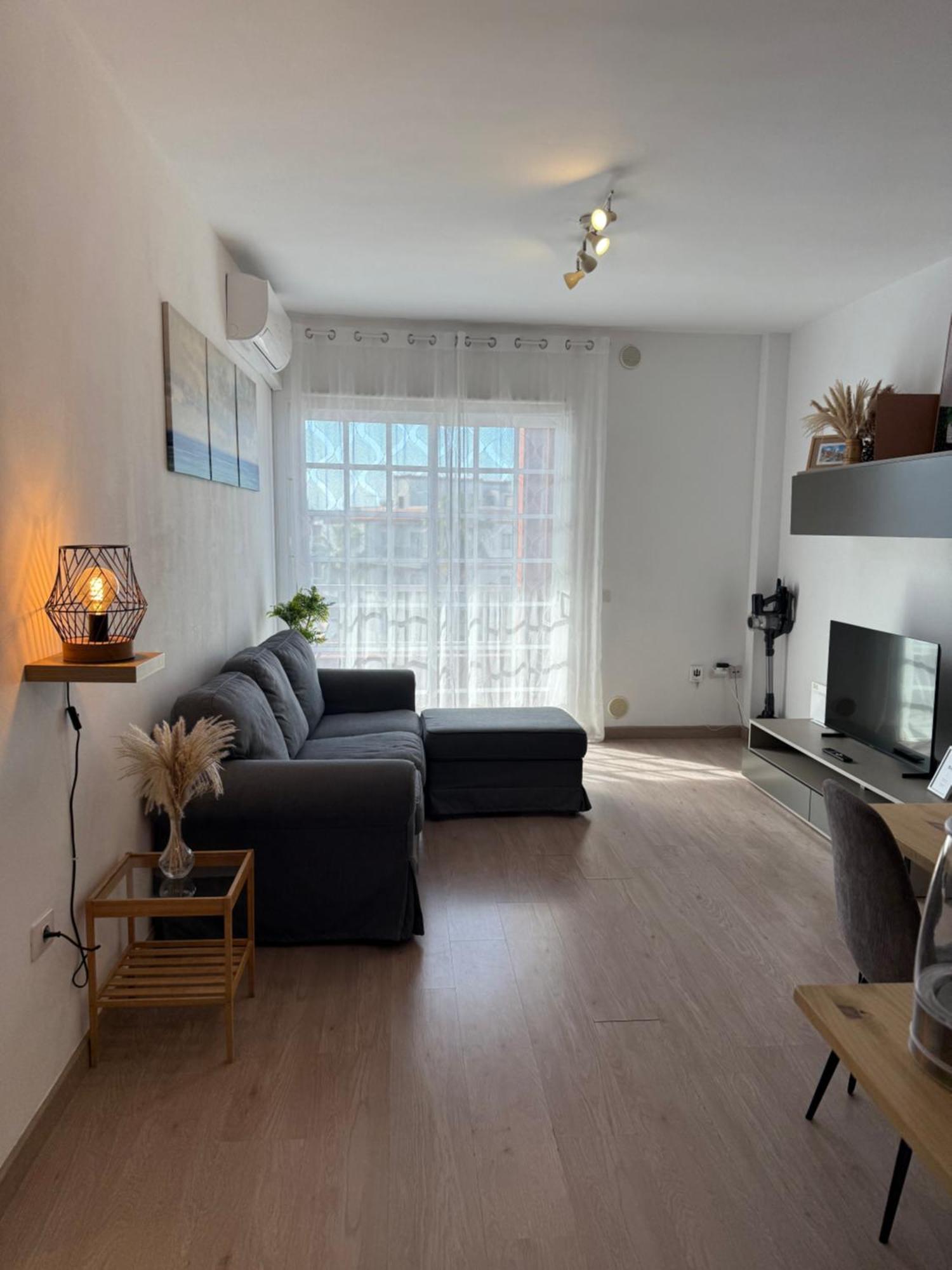 Seaside Paradise - 2 Bedroom Apartment With Ocean Views & Air Conditioning In Playa San Juan エクステリア 写真