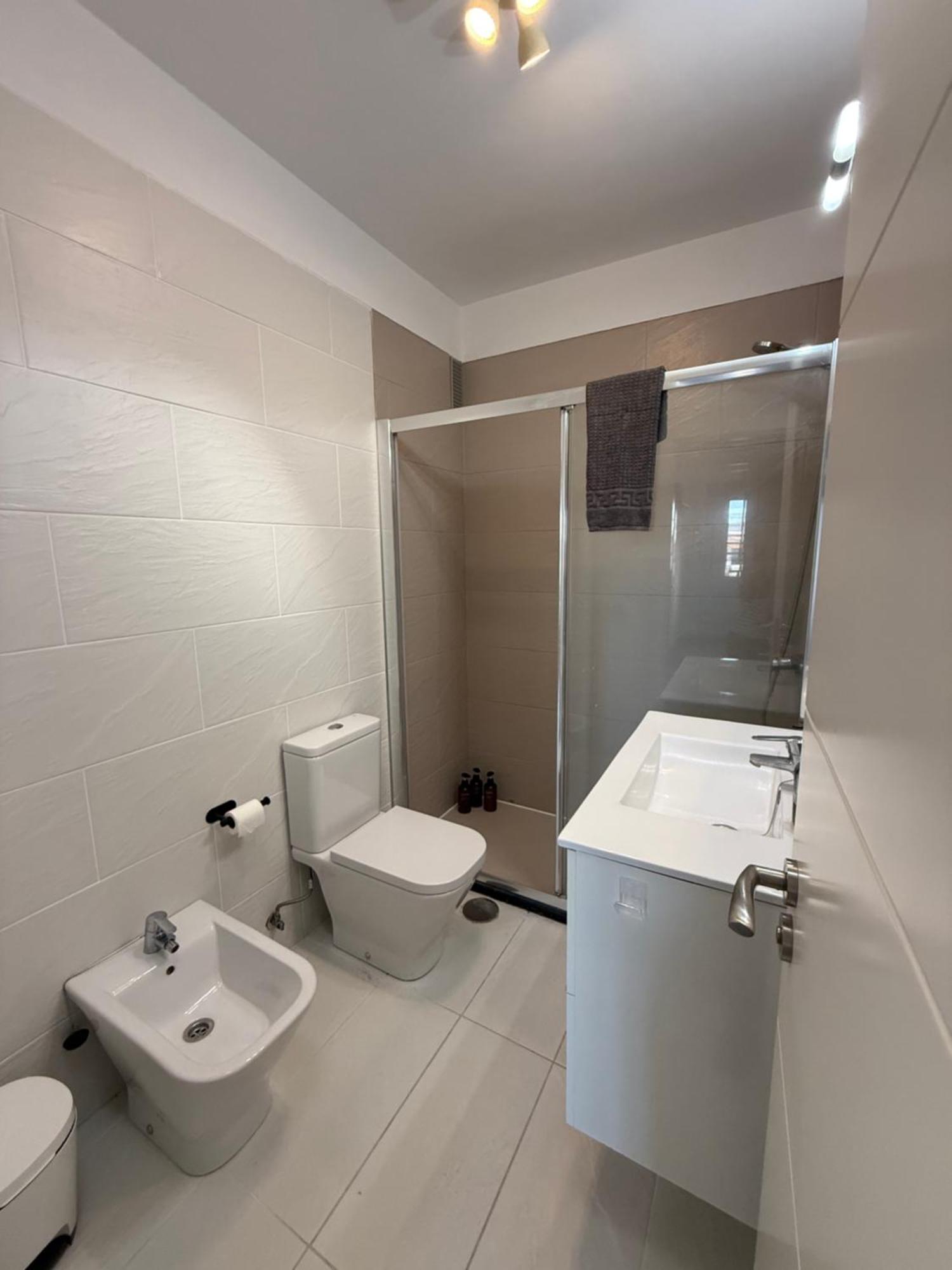 Seaside Paradise - 2 Bedroom Apartment With Ocean Views & Air Conditioning In Playa San Juan エクステリア 写真