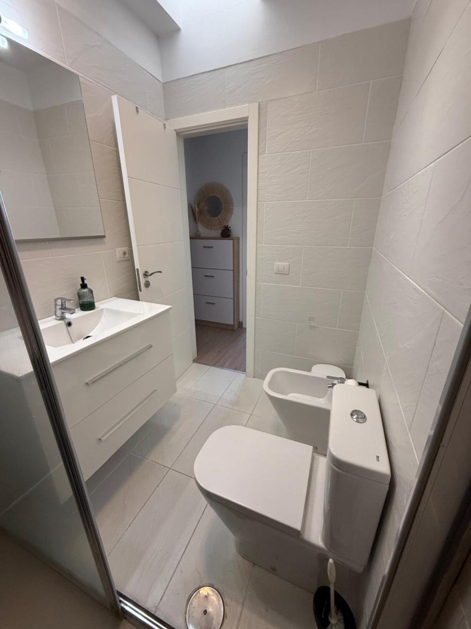 Seaside Paradise - 2 Bedroom Apartment With Ocean Views & Air Conditioning In Playa San Juan エクステリア 写真